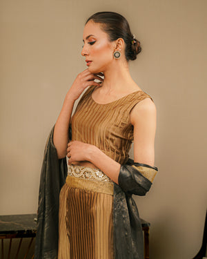 Pleated Palazzo With Belt