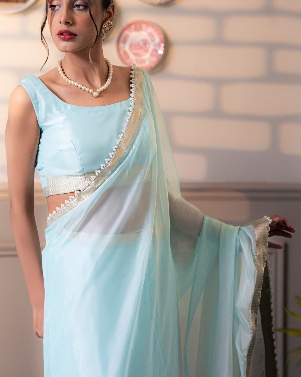 blue saree front