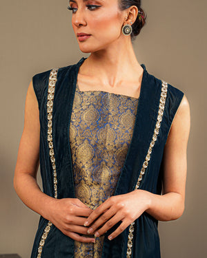 Jamawar Blouse & Cigarette Pants