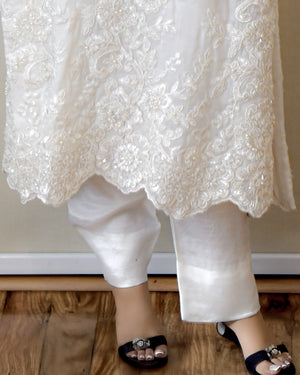 White Straight Cigarette Pant