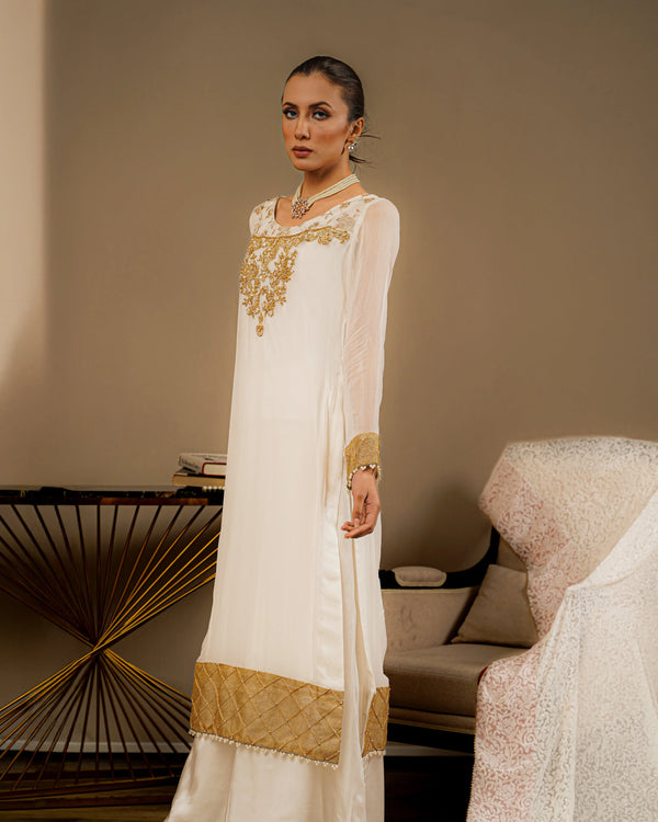 Yoke Long Chiffon Shirt